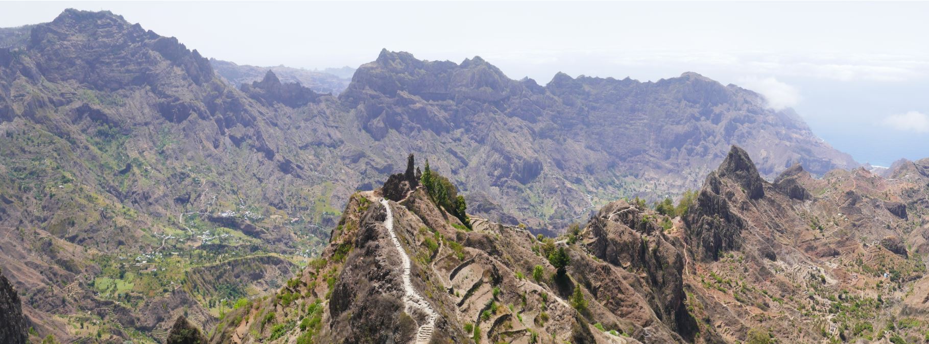 Santo Antao : Villa das Pombas – Pico da Cruz (J9)