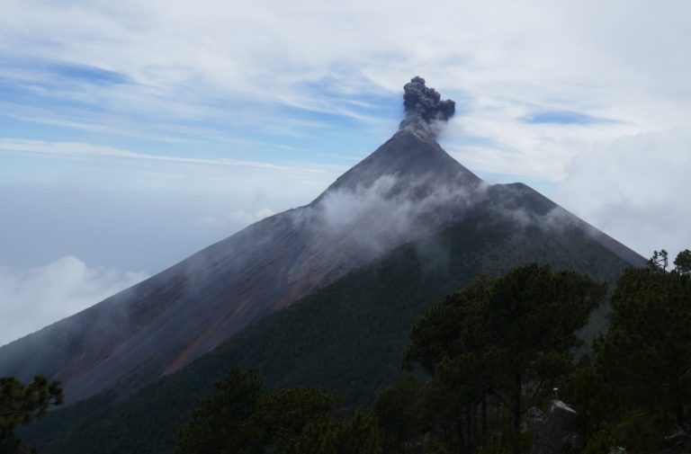 VOLCAN 16